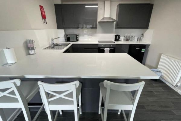 Ryan I Air I Bnb - 102 Mill Street - Free Parking Liverpool Quarto foto