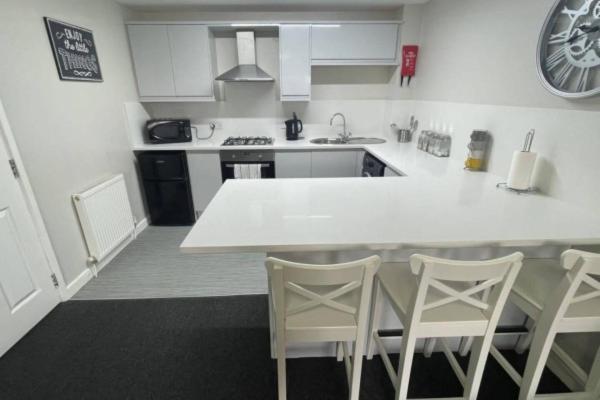 Ryan I Air I Bnb - 102 Mill Street - Free Parking Liverpool Quarto foto