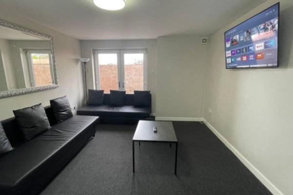 Ryan I Air I Bnb - 102 Mill Street - Free Parking Liverpool Quarto foto