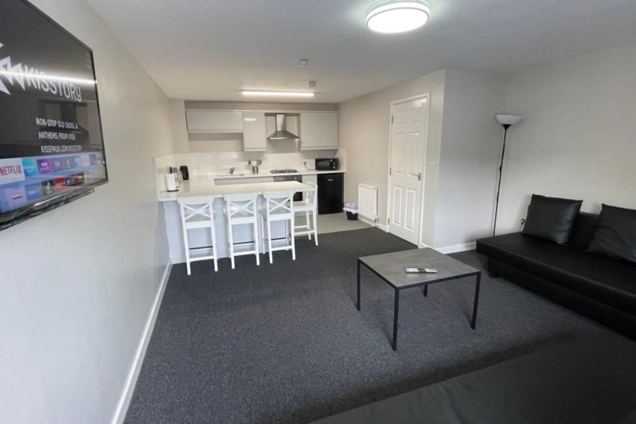 Ryan I Air I Bnb - 102 Mill Street - Free Parking Liverpool Quarto foto
